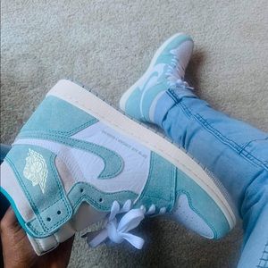Jordan 1  Retro High Turbo Green